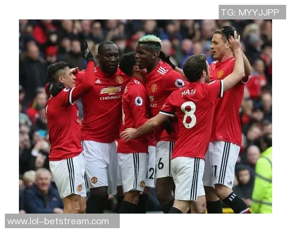 足总杯惊现冷门那不勒斯与曼联战成平局红牌事件引发全场热议 足总杯惊现冷门那不勒斯与曼联战成平局红牌事件引发全场热议