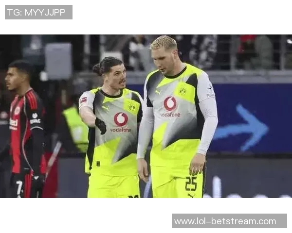 中超精彩对决多特蒙德6比2大胜AC米兰帽子戏法点燃全场激情