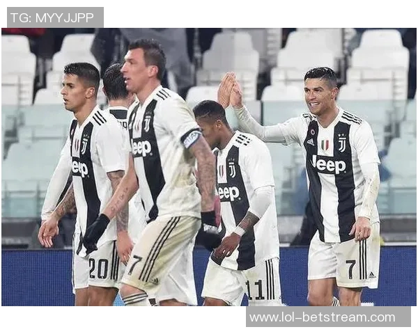 尤文图斯在友谊赛中逆转本菲卡补时绝杀引发全场狂欢与数据分析