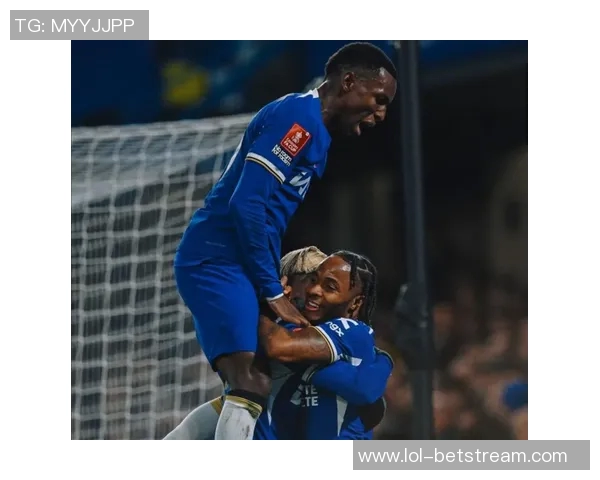 足总杯激战切尔西逆转莱比锡红牌事件引发全场热议与转会传闻 足总杯激战切尔西逆转莱比锡红牌事件引发全场热议与转会传闻