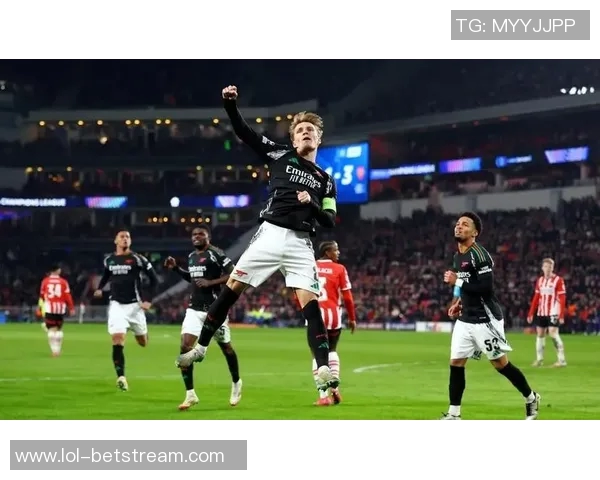 英超焦点战皇马大胜阿森纳红牌争议引发全场热议与转会传闻