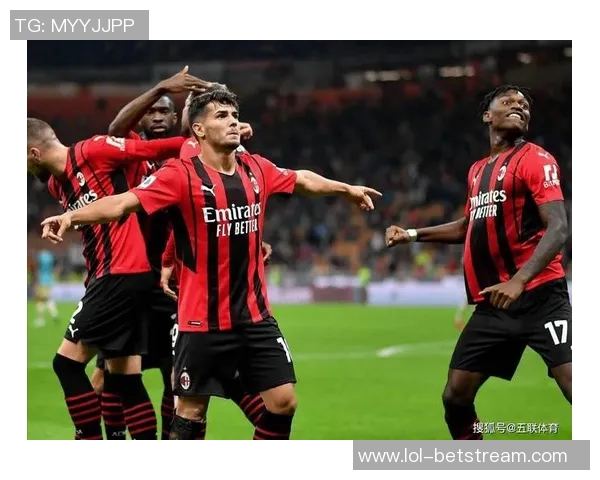 友谊赛精彩回顾：里昂小胜AC米兰全场沸腾瞬间解析