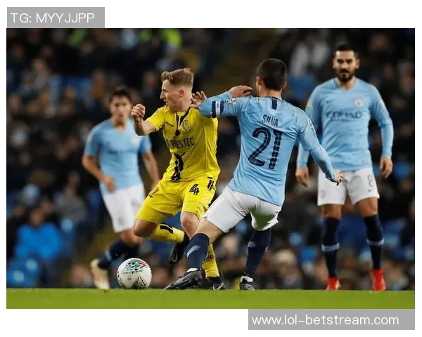 德甲精彩对决里昂逆转阿森纳乌龙球引发全场狂欢与转会热议